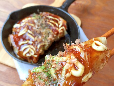 スキレットで熱々♪お好み焼き餃子